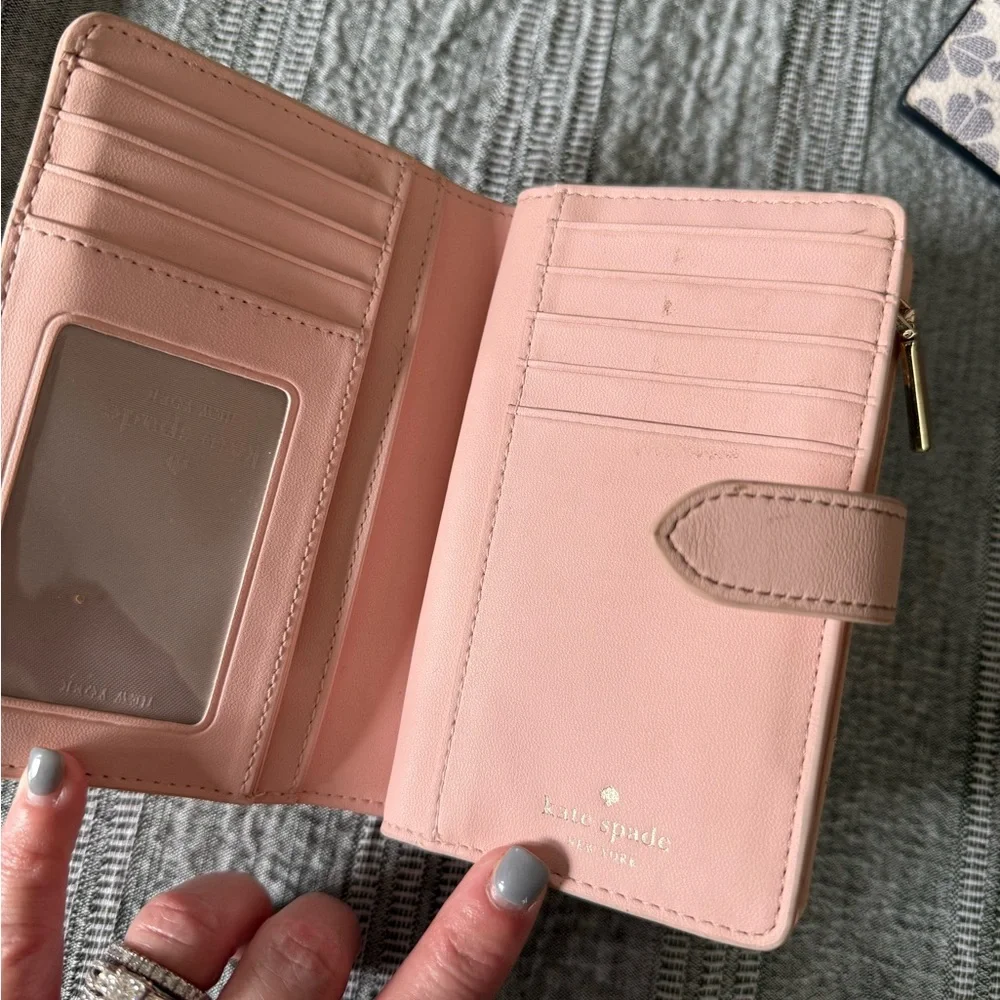 Kate Spade Pink Quilted Women's Bag - Picture 2 of 4